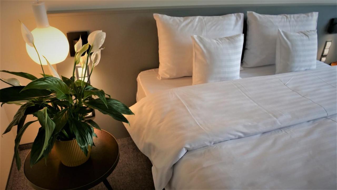 Werk Hotel & Spa Hunedoara Luaran gambar