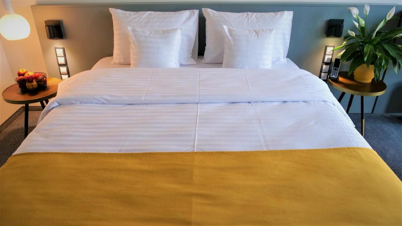 Werk Hotel & Spa Hunedoara Luaran gambar
