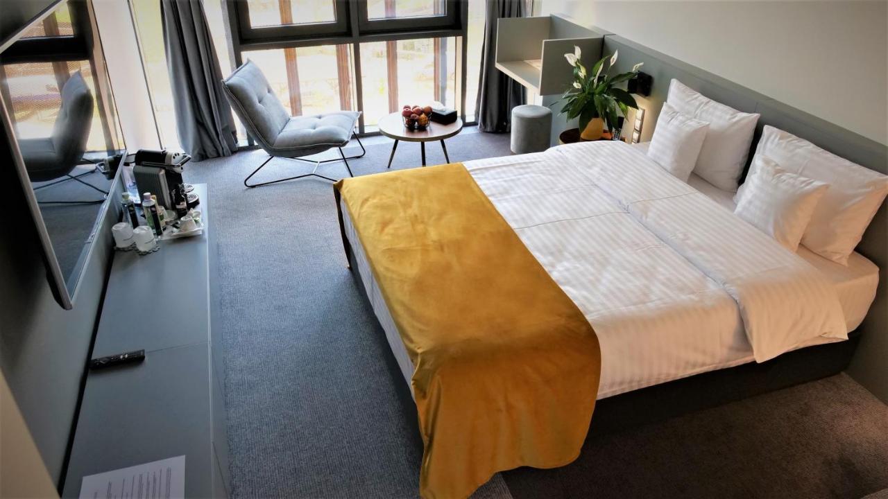 Werk Hotel & Spa Hunedoara Luaran gambar