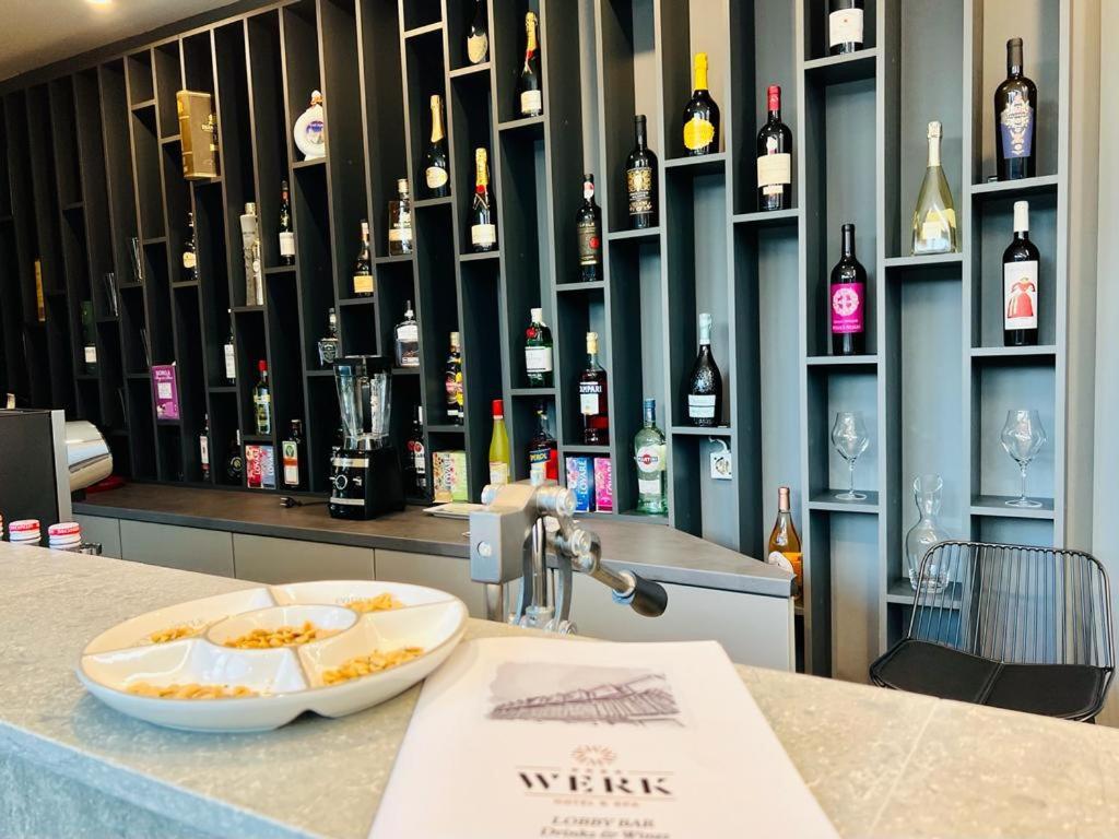 Werk Hotel & Spa Hunedoara Luaran gambar
