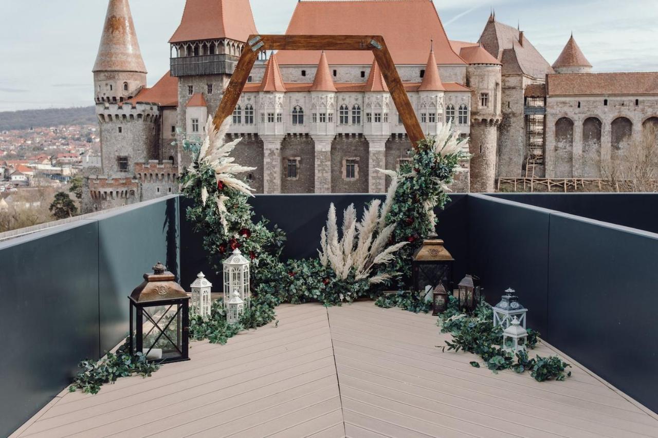 Werk Hotel & Spa Hunedoara Luaran gambar