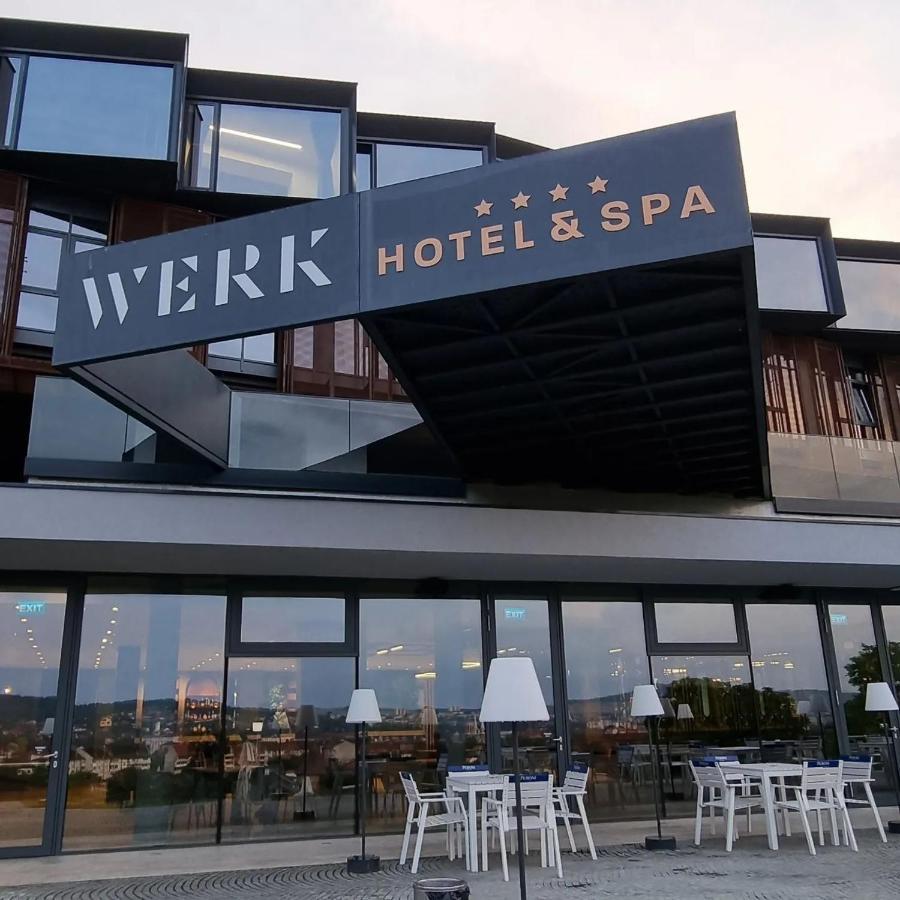Werk Hotel & Spa Hunedoara Luaran gambar