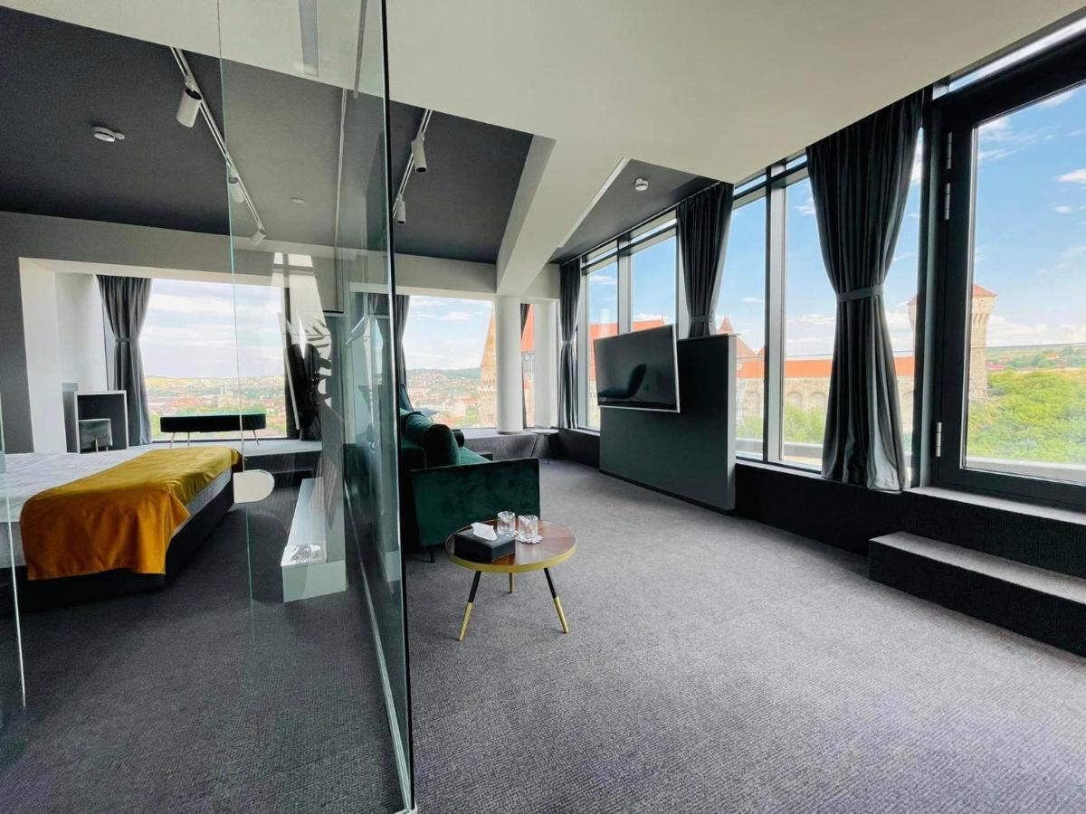Werk Hotel & Spa Hunedoara Luaran gambar