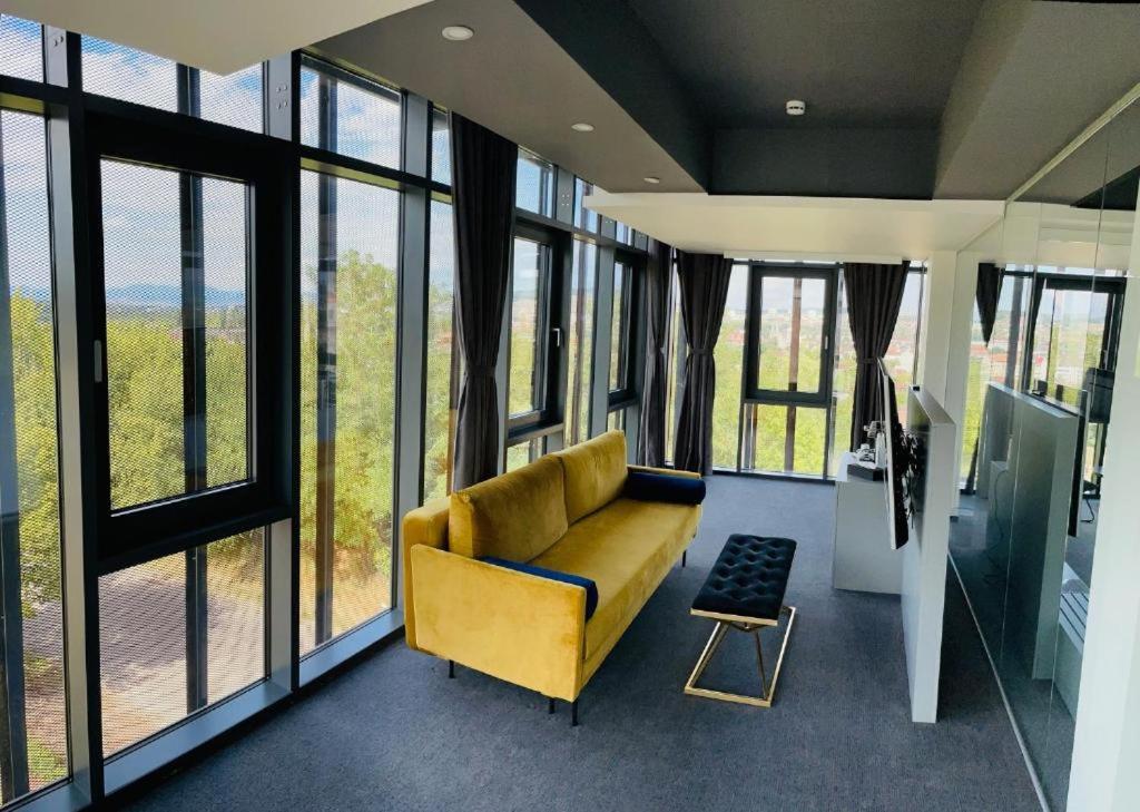 Werk Hotel & Spa Hunedoara Luaran gambar